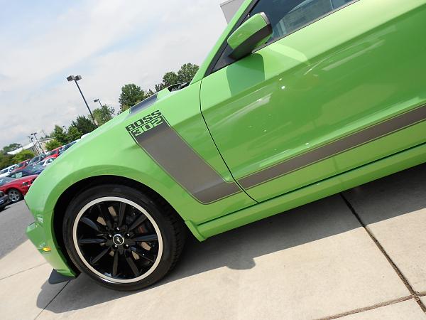 GHIG Spotted at my local dealer-dscn0178.jpg