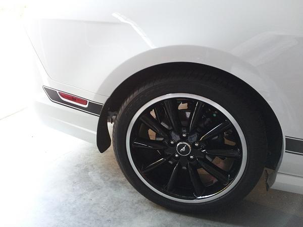 Anyone try these yet? Steeda Boss 302 lowering springs-20121218_160054.jpg