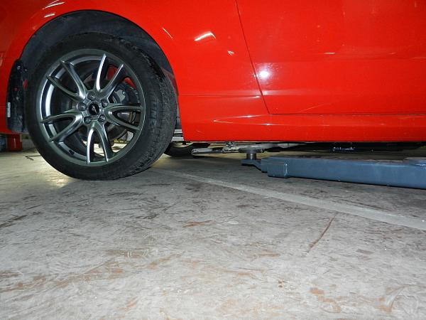 Steeda 3 point Frame Rail and Torque Box Brace-dscn1174.jpg