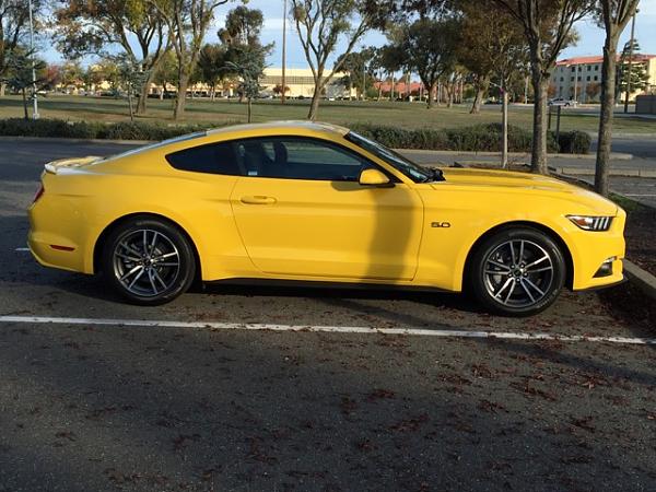 Got my Triple Yellow base Mustang GT today-img_1334.jpg