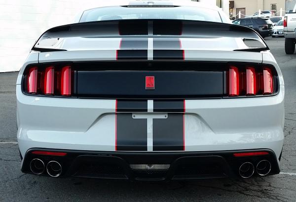 Pics from Mustang Alley Saturday Morning-12309901_1206445086038322_7513392214787270640_o.jpg