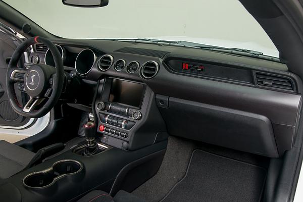 Pics from Mustang Alley Saturday Morning-15-shelby-gt350r-14-1024x683.jpg