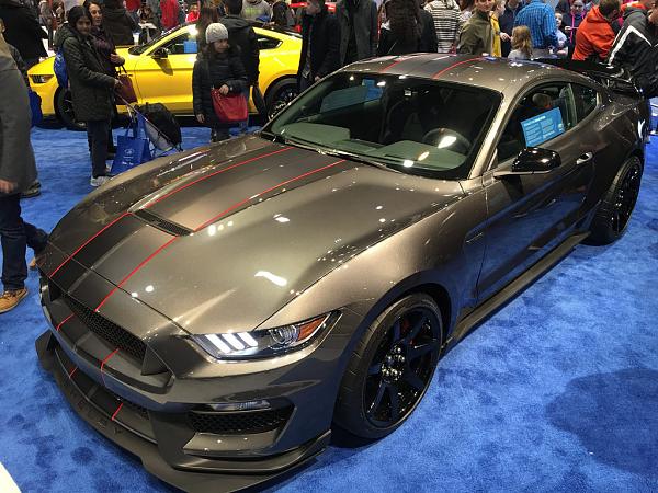 Pics from Mustang Alley Saturday Morning-24910525771_40c4c5a3ef_b.jpg