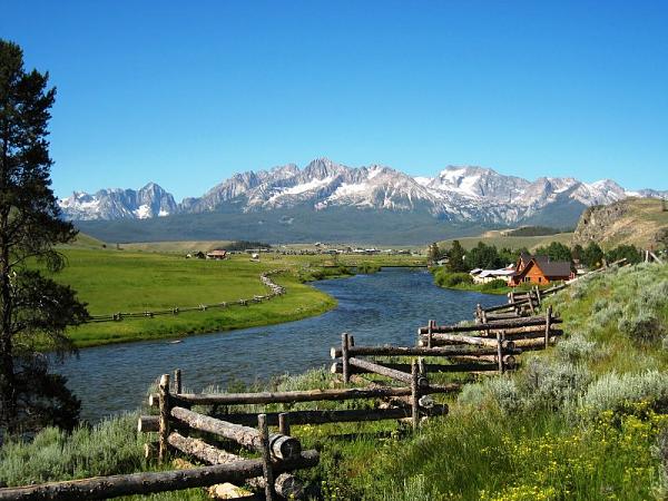 Mustangs Coast to Coast-sawtooths-stanleyid.jpg