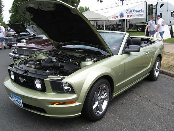 Mustangs Coast to Coast-carshow.jpg