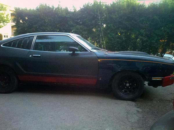*Updated* Arin's Uber "76" Mustang II Buildup-2012-05-02_20-00-18_3.jpg