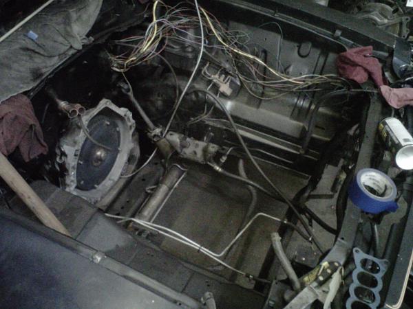 *Updated* Arin's Uber "76" Mustang II Buildup-img00004-20110321-1733.jpg