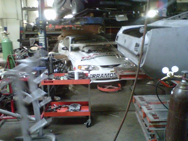 *Updated* Arin's Uber "76" Mustang II Buildup-img00006-20110321-1733.jpg