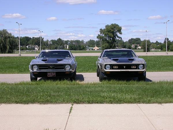 1972 Mustang Mach 1 Exterior Trim Help ???s-dscn2751.jpg