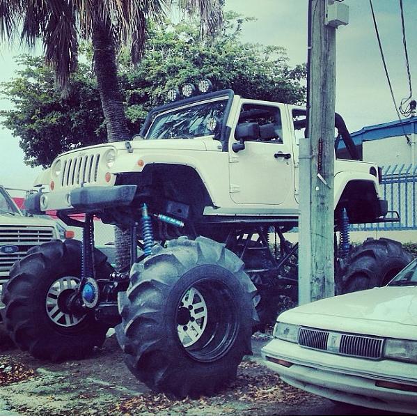 Huge Strange RANDOM Pictures and Idiocy Gallery!*-image-3954848681.jpg