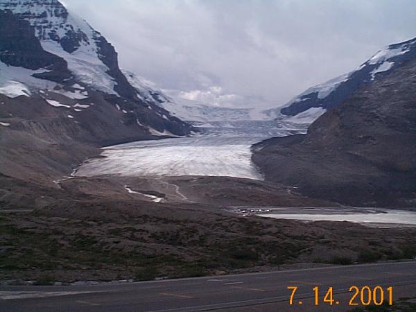 Huge Strange RANDOM Pictures and Idiocy Gallery!-athabasca-glacier.jpg