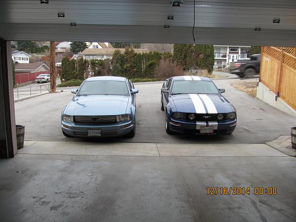 My current Garage Family Photo!-img_1039.jpg