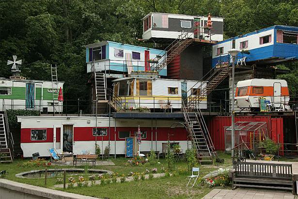 Name:  redneck-mansion1.jpg
Views: 75
Size:  74.6 KB