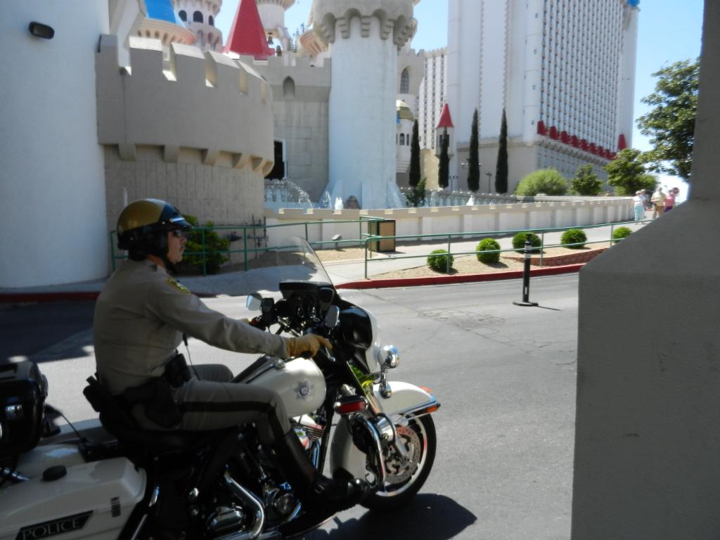 Name:  110.jpg
Views: 35
Size:  89.7 KB