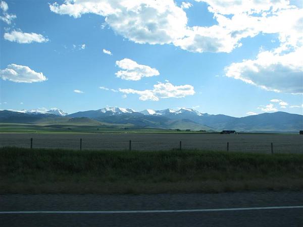 Members Random Picture Gallery Non Mustang Shots of Interest!-montana-mtns.jpg