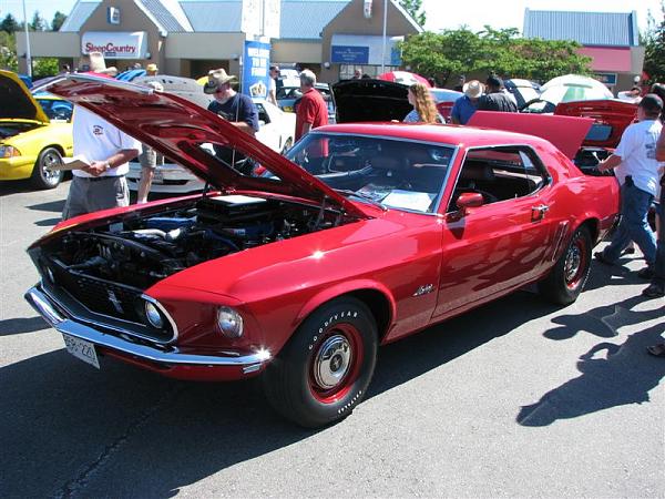Members Random Picture Gallery Non Mustang Shots of Interest!-sleeper-69-coupe-428-cobra-jet.jpg