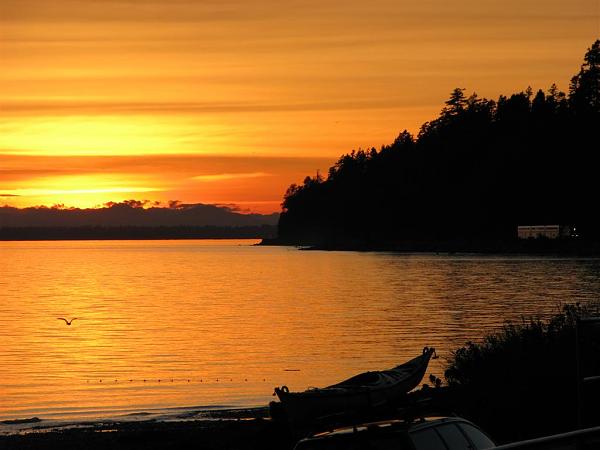 Members Random Picture Gallery Non Mustang Shots of Interest!-white-rock-sunset-amtrak.jpg