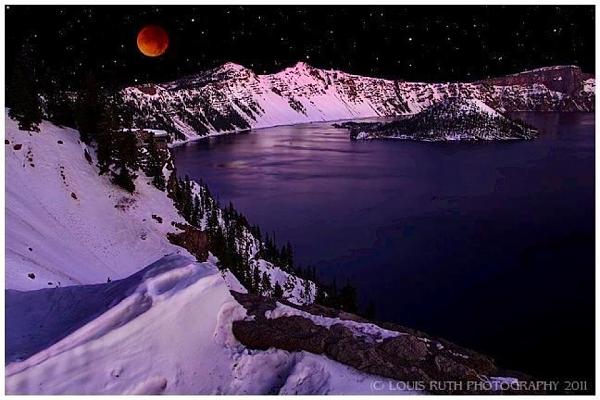 Members Random Picture Gallery Non Mustang Shots of Interest!-eclipse-over-crater-lake.jpg