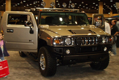 2003 Alabama International Auto Show: General Motors - The Mustang Source