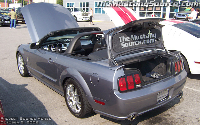 How to open the trunk of a 2006 ford mustang #1