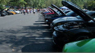 One day, 1400+ Mustangs: Will You Be At The 2013 AmericanMuscle Mustang Car Show?