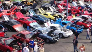 Jack Roush Jr. Attends Ohio Mustang Club Rally