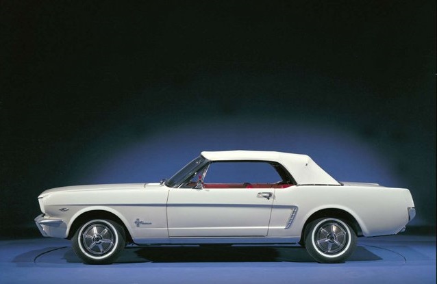 Ford-Mustang_1964_photo_07