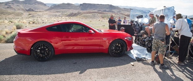 2015 Mustang Lands its First Film Role