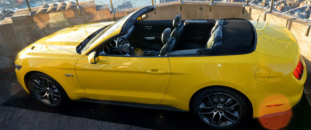 Watch the 2015 Mustang Be Reassembled on Top of the Empire State Building