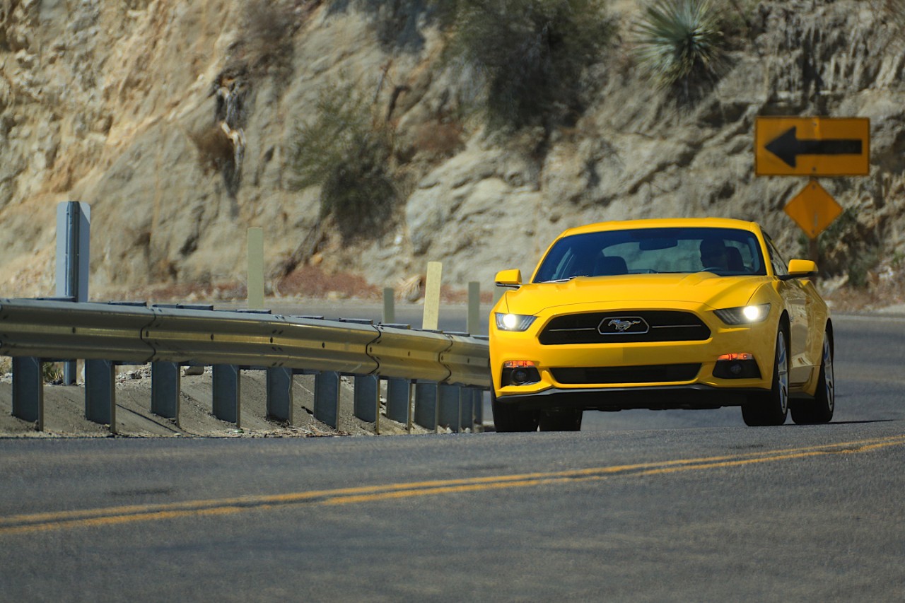 2015 Ford Mustang Generic (15)