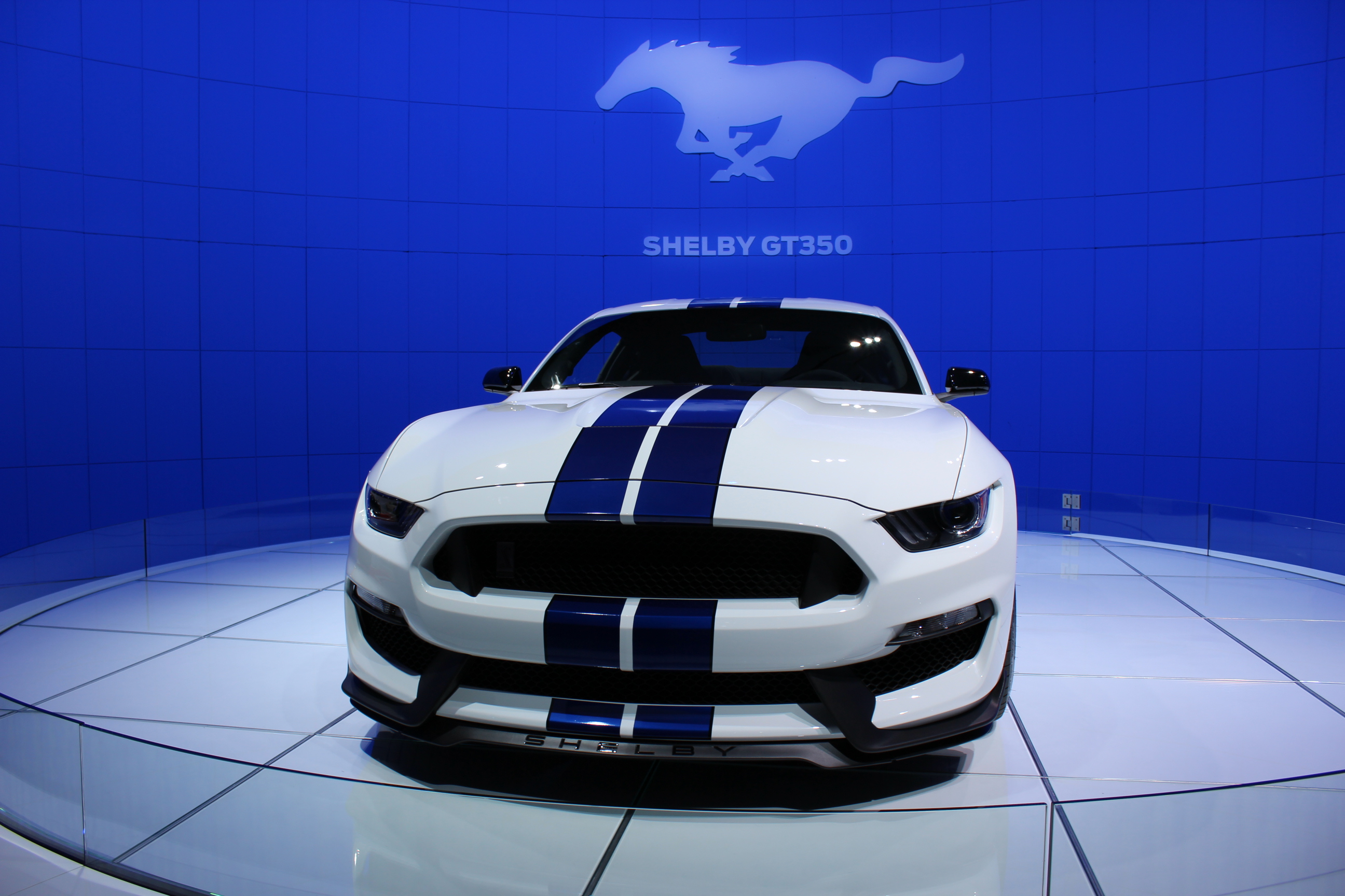 Ford Mustang at the 2014 LA Auto Show (12)