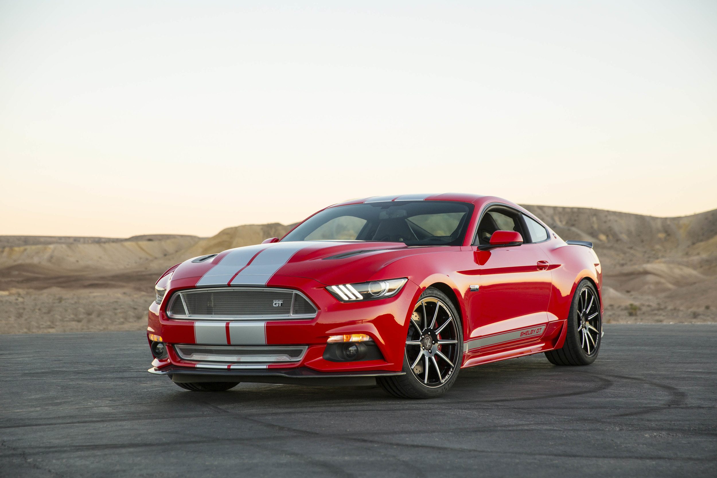 2015-shelby-gt-32-1 (1)