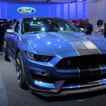 2016 Shelby GT350R - The SVT Cobra R We've Been Waiting 15 Years For