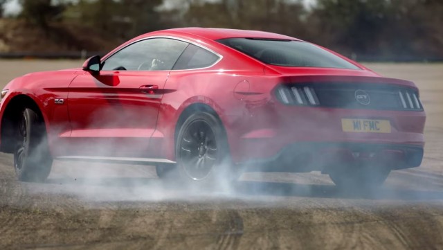 New Mustang Introduced to Belgium in Cloud of Tire Smoke