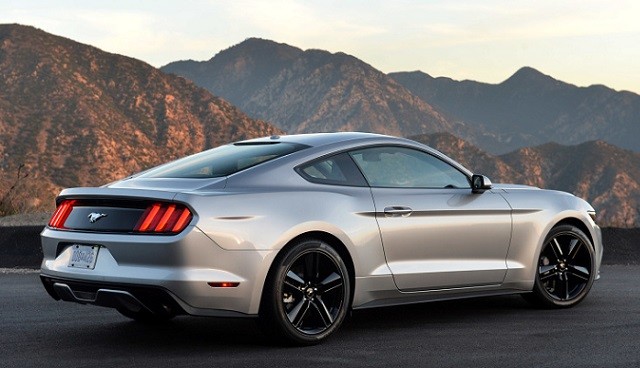 Mustang Sales Get Boost From Younger Buyers