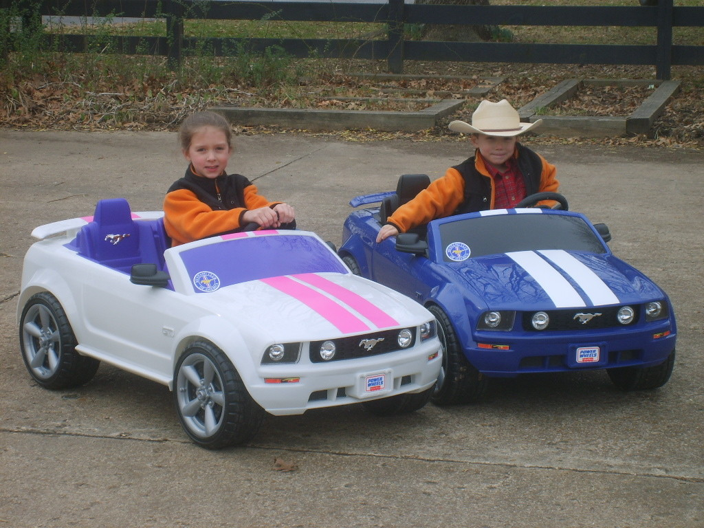 Kids' Mustangs