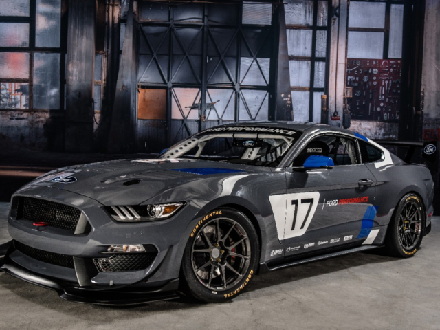 Mustang Gets Full GT4 Racing Approval