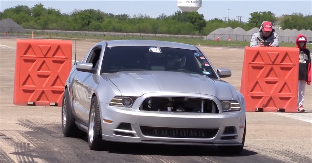 200 mph Ford Mustang Coyote engine