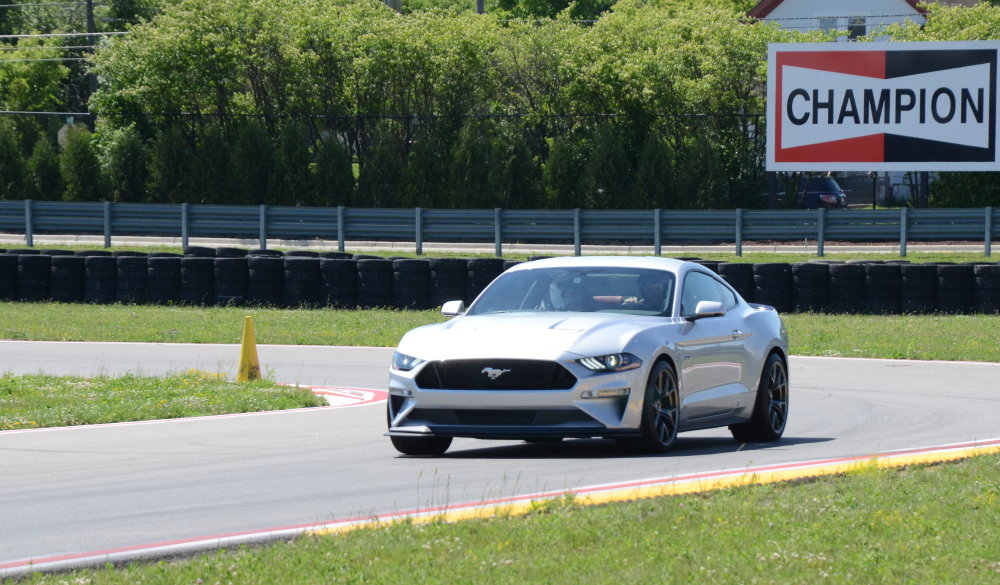 2019 Mustang GT Performance Pack 2 Cornering