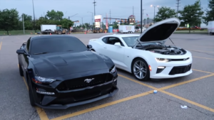 Mustang GT vs Camaro SS