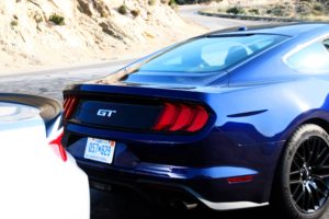 Mustang GT vs Camaro SS 1LE