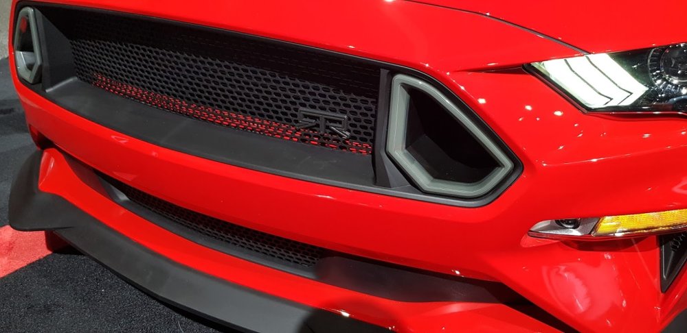 RTR Stage 1 Mustang Grille