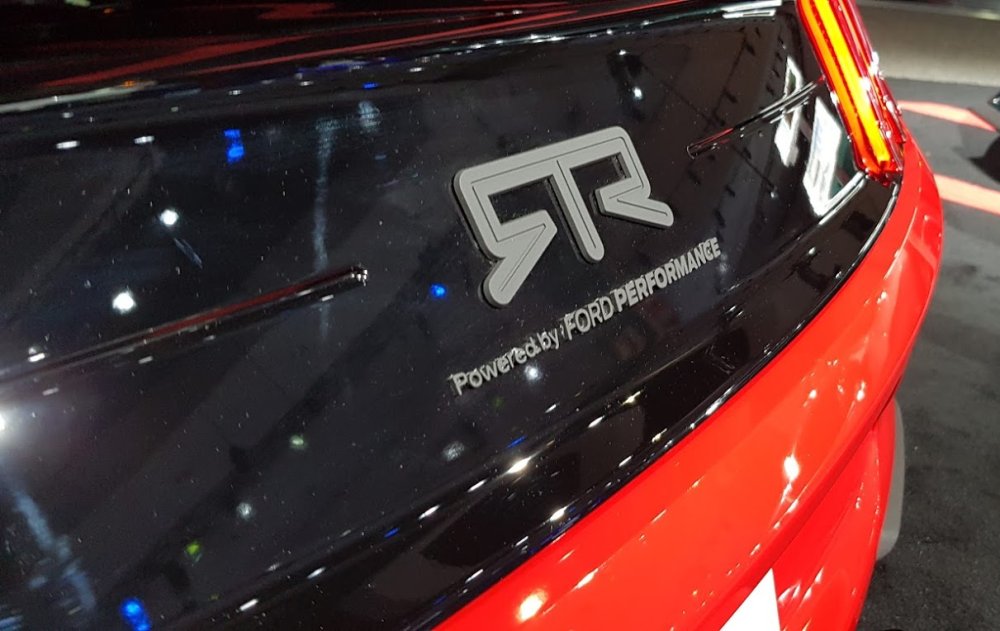 RTR Stage 1 Mustang Taillight Panel