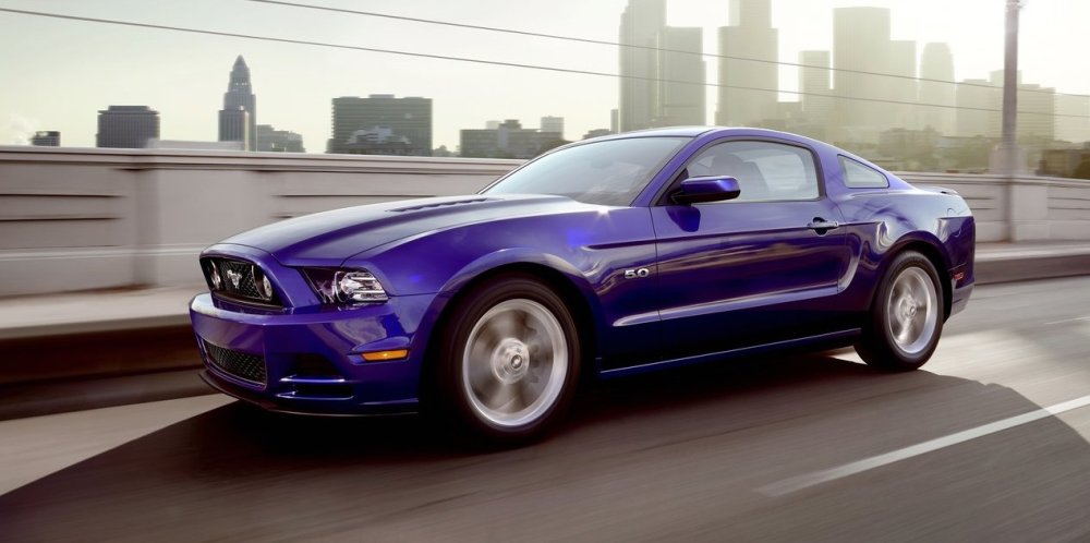 2013 Ford Mustang GT on the Road