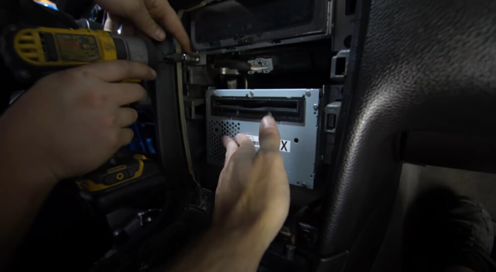 YouTuber Installs Tesla-Style Touchscreen in an S197 Mustang