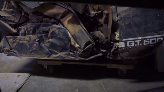 Vintage Shelby GT500 Owner Crushes Car to Make a Dining Room Table
