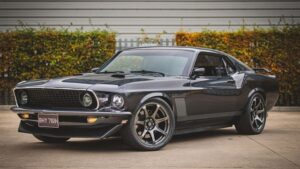 A 4.6L Terminator Mustang Wearing a 1969 Suit