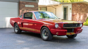 Hertz Rent-A-Racer Ford Shelby Mustang GT350H in Red