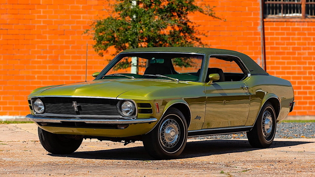 1970 Ford Mustang Grande is Impeccably Preserved