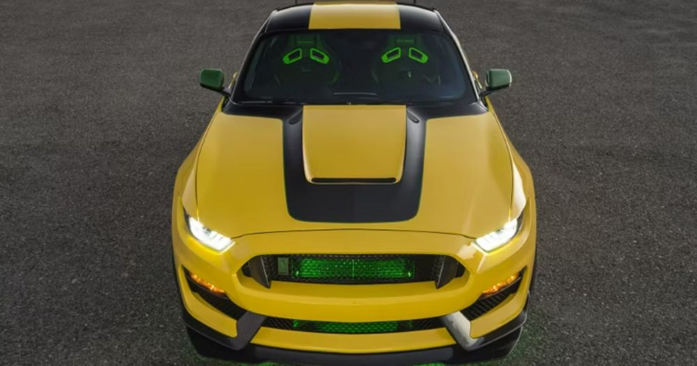 Ole Yeller Custom Mustang Paid Tribute to Legendary Pilot